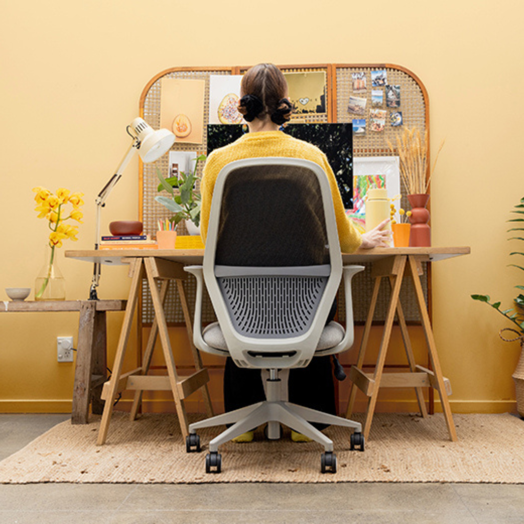 Mondo Soho Mesh Back Chair Grey